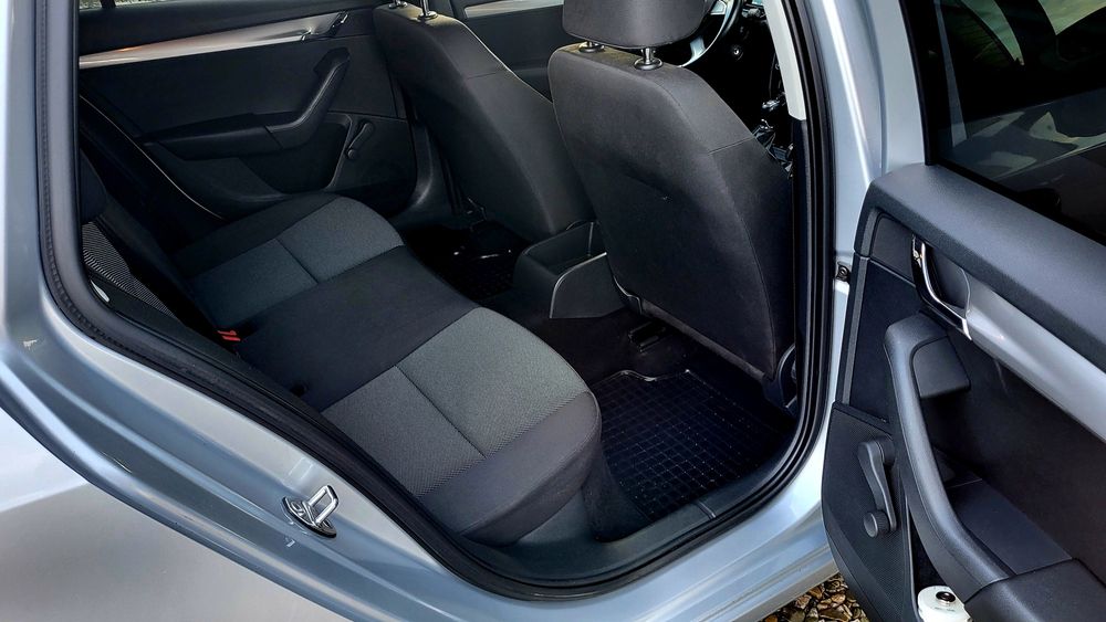 Skoda Octavia lll Benzyna Klimatyzacja  stan bardzo dobrym.