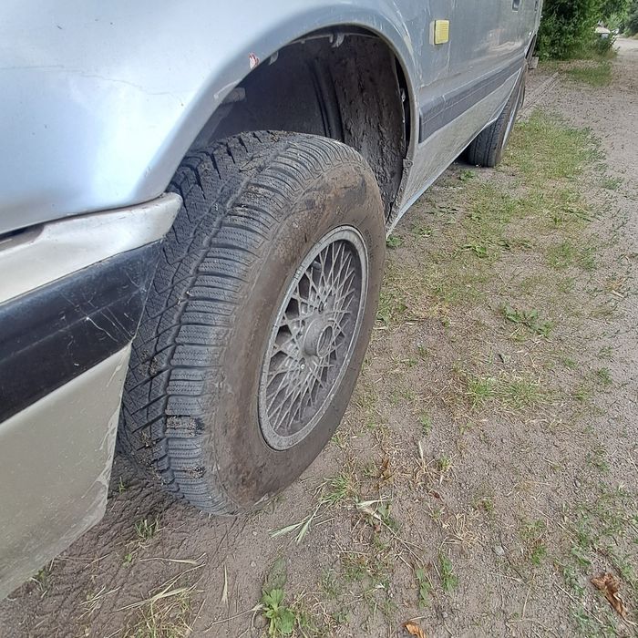 Мазда 626 капелла,універсал