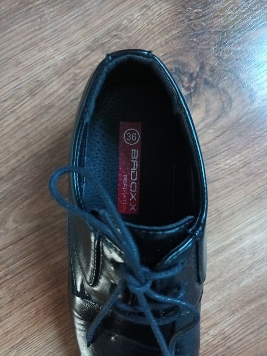 Buty do komunii czarne chłopięce Badoxx  rozm. 36