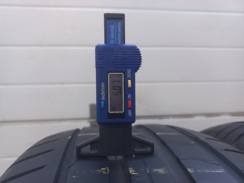 Opony letnie Pirelli 255/45/19 100V