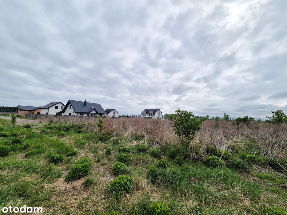 Działka 904 m2 z MEDIAMI i miejscowym planem zagospodarowania