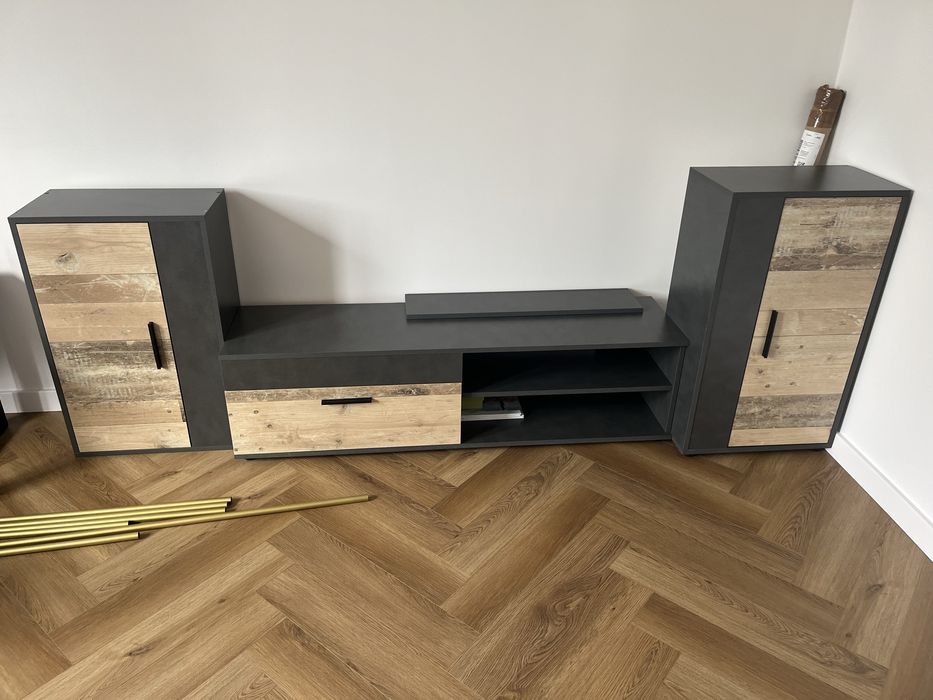 Szafka RTV, zestaw mebli do salonu