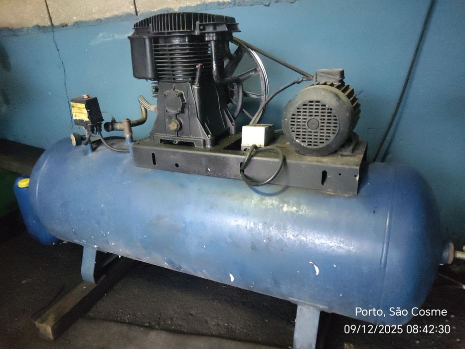 Compressor de 300 litros
