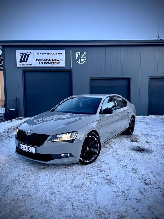 Skoda Superb Salon Polska Serwis ASO Sportline Bogate wyposażenie FV23% 190km.