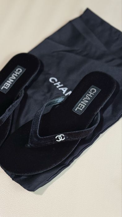 Шльопанці вʼєтнамки chanel чорні 37 розмір з пильовиком