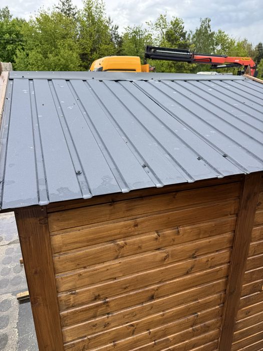 Narzędziowy domek o powierzchni 4,5m2, świerk skandynawski złóż do sam