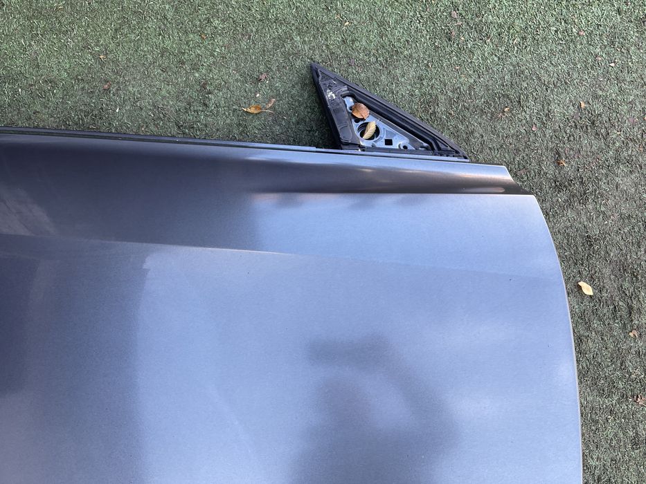 Двері передні праві колір 6Y / Z7S AUDI Q8 4M8 2018-2022