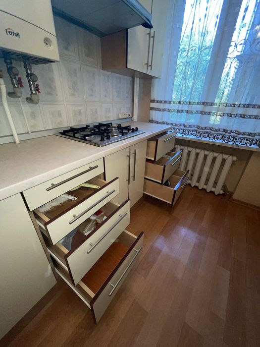 Продам 2 комн. квартиру с ремонтом