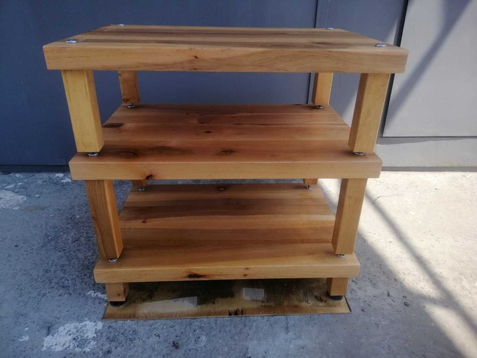 Стійка для аудіотехніки Стойка для аудио аппаратуры