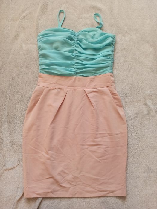 Niebiesko-beżowa sukienka na ramiączka r. 40