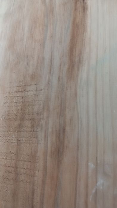 Tabua de lavar roupa na banheira