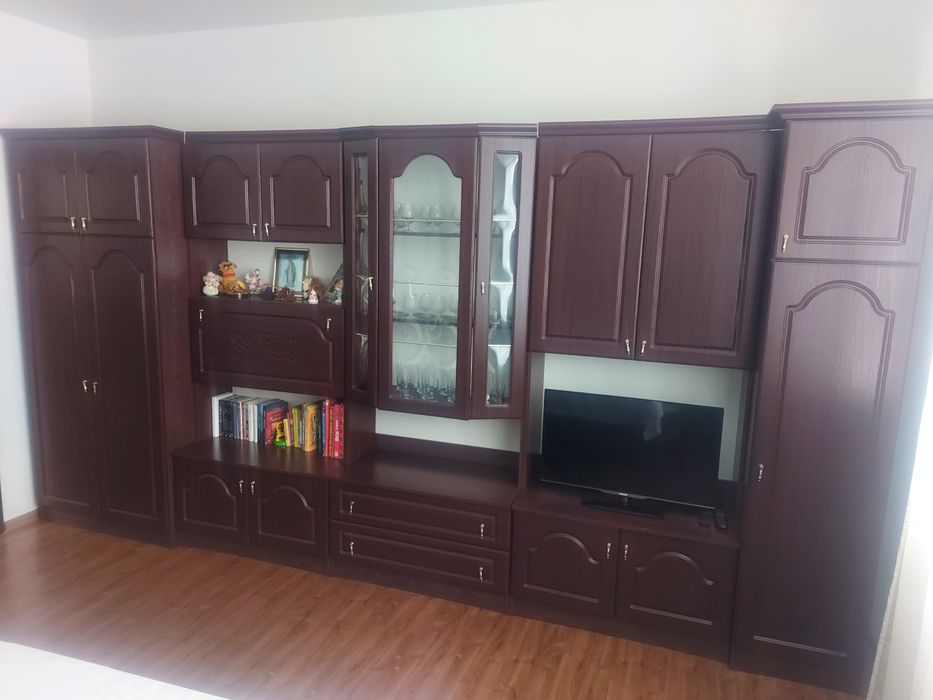 Стінка у вітальню.