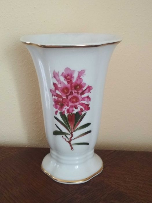 Wazon - porcelana - Jaworzyna Śląska - Königszelt, lata 30-40 XX