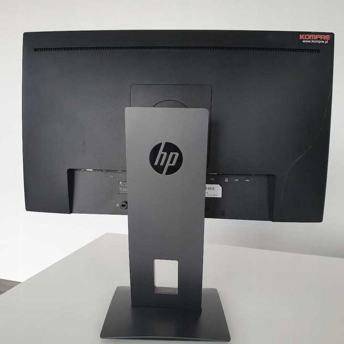 Monitor HP Z23 / 23 cale / 1920x1080 Full HD IPS / HDMI / VGA / Pivot