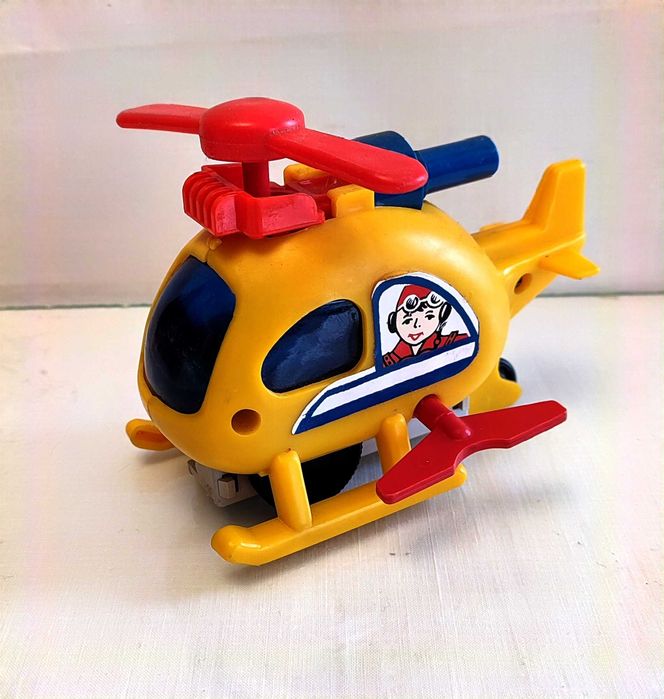 Игрушка пластмассовая «Вертолёт» СССР