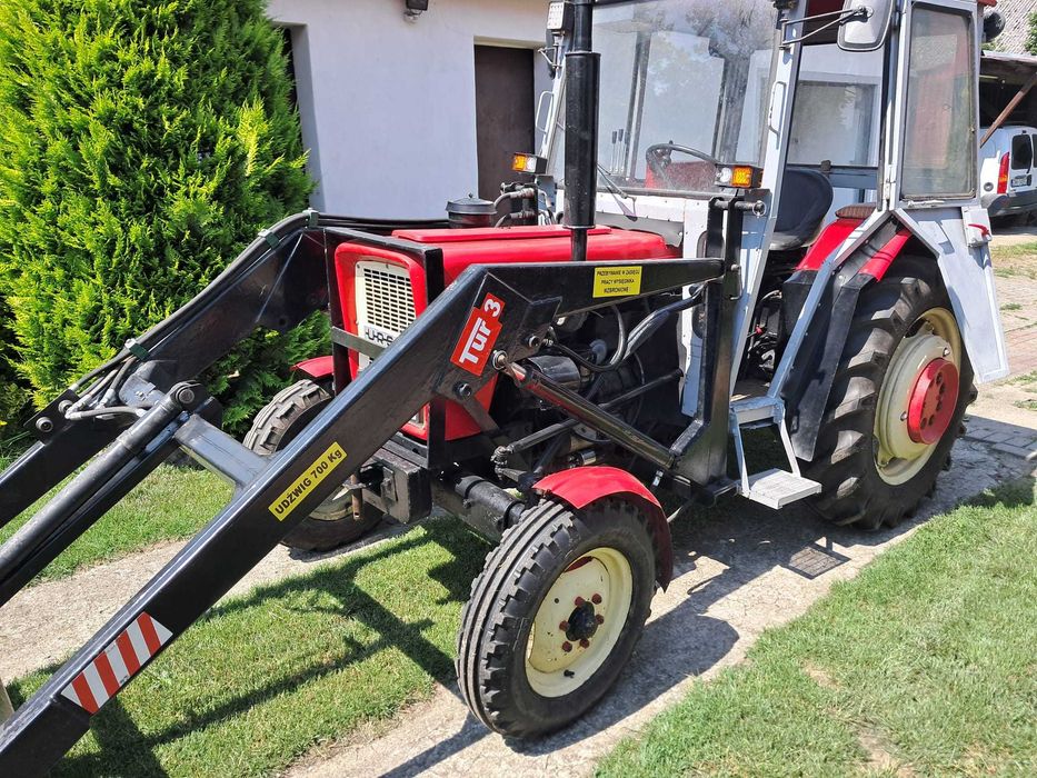 Ciągnik Ursus C330