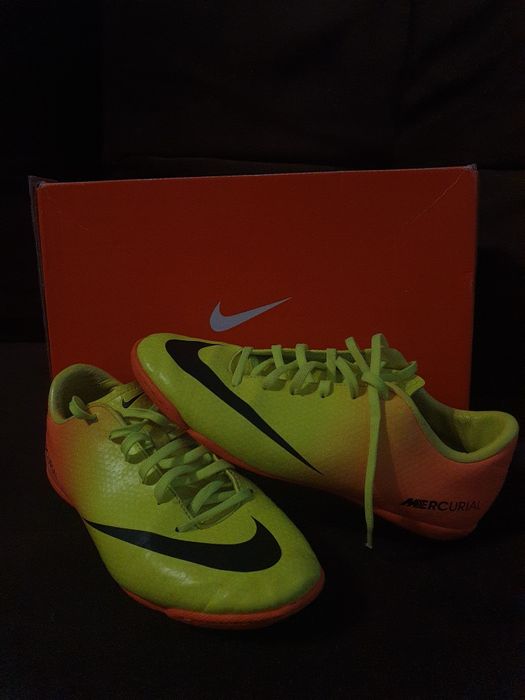 Футзалки Nike Mercurial 37.5/23.5см