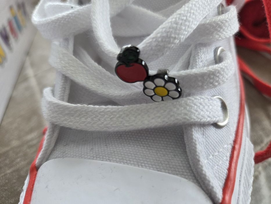 Nowe Converse Hello Kitty
