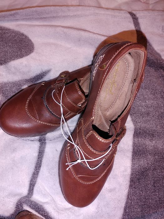 Buty Naturalizer Natural Soul 7.5 USA