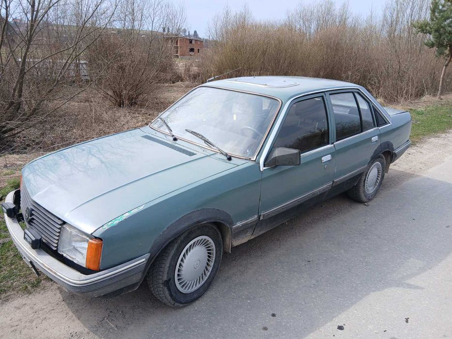 автомобіль OPEL REKORD 1.8 L, бензин