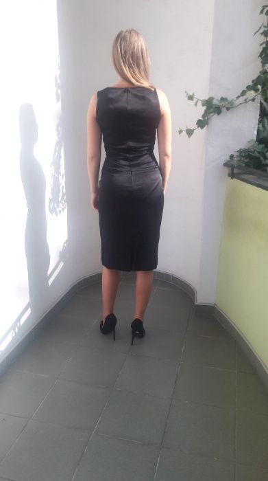 Mała czarna marki "Hennes collection"- H&M