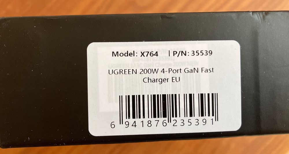 Зарядний пристрій UGREEN 200W Nexode  GaN PD3.1 (x764). Блок