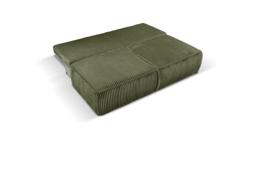 Nowoczesna nowa sofa