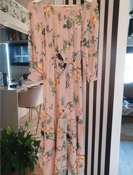 Платье H&M цветочный принт