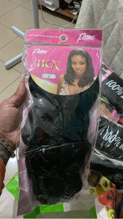 PREMIUM HAIR EXTENSIONS & WIGS – ESTÉTICA