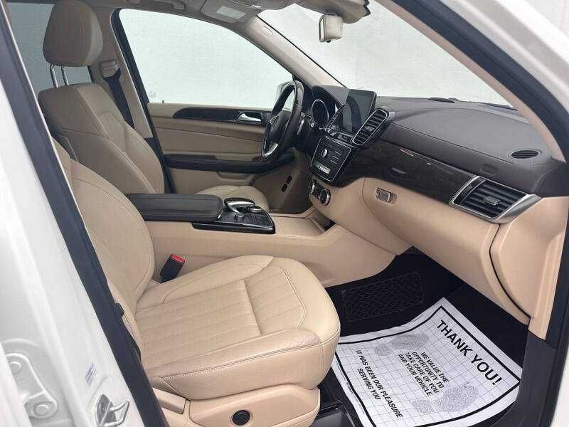 2017 Mercedes-Benz GLS