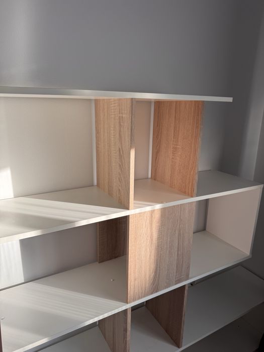 Estante para escritório ou quarto de estudante