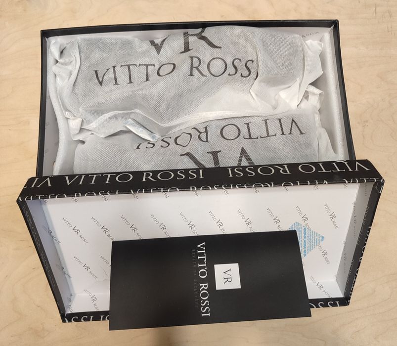 Чоловічі туфлі  VITTO ROSSI , розмір 42.
