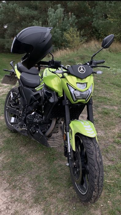 Продам мотоцикл sr220