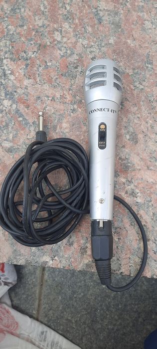 Мікрофон караоке