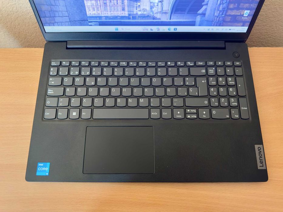 Мега Акція! Lenovo V15 G4 i5-13420H 8GB/512SSD M.2 — 15.6" FHD