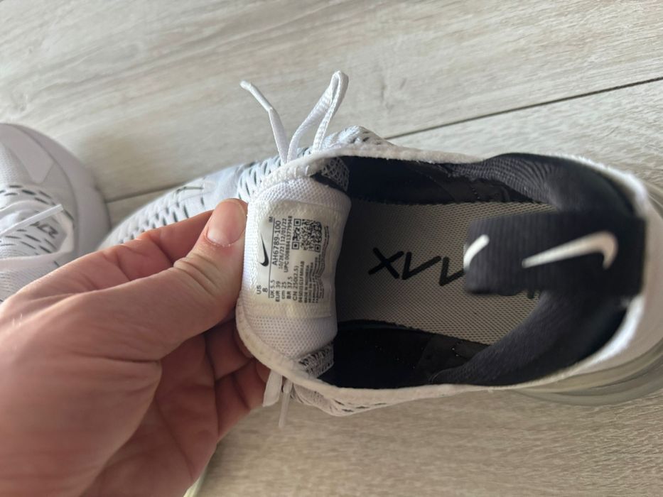 Buty damskie Nike Air Max 270