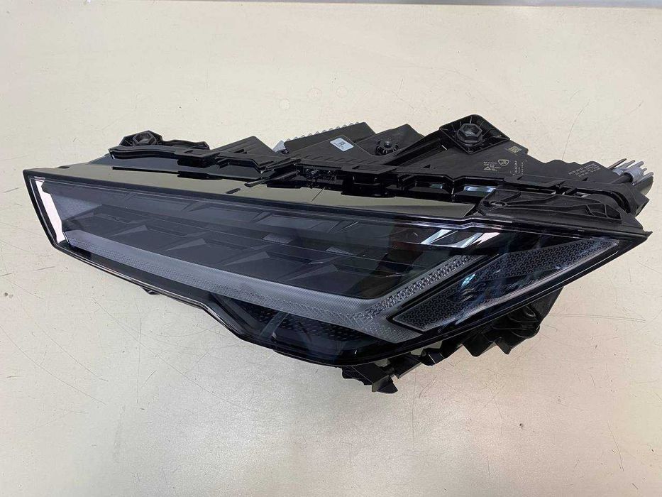 Фара фари оптика Lamborghini Urus matrix 2024 нові матриці оригінал