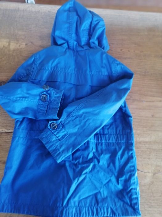 Parka Benetton Menino - tamanho S (6/7 anos: 120cm)