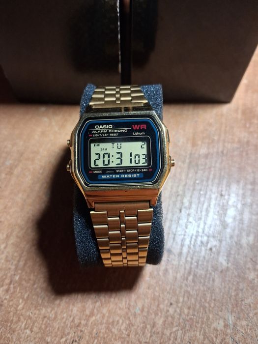 Часы Casio, рабочие