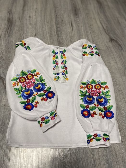 Вишиваночки для дівчат