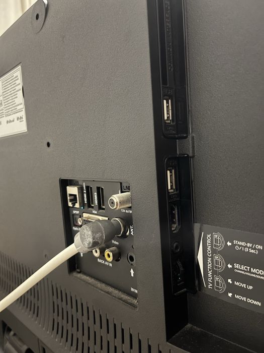 Toshiba smart tv 32”