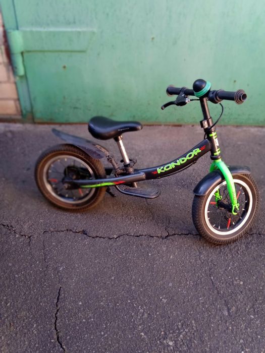 Беговел Kandor б/у в отличном состоянии