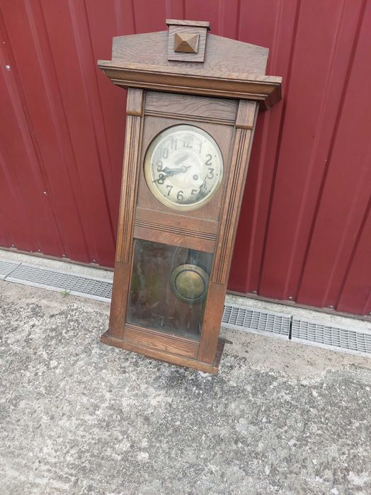 Zegar mechaniczny wahadłowy, szafkowy