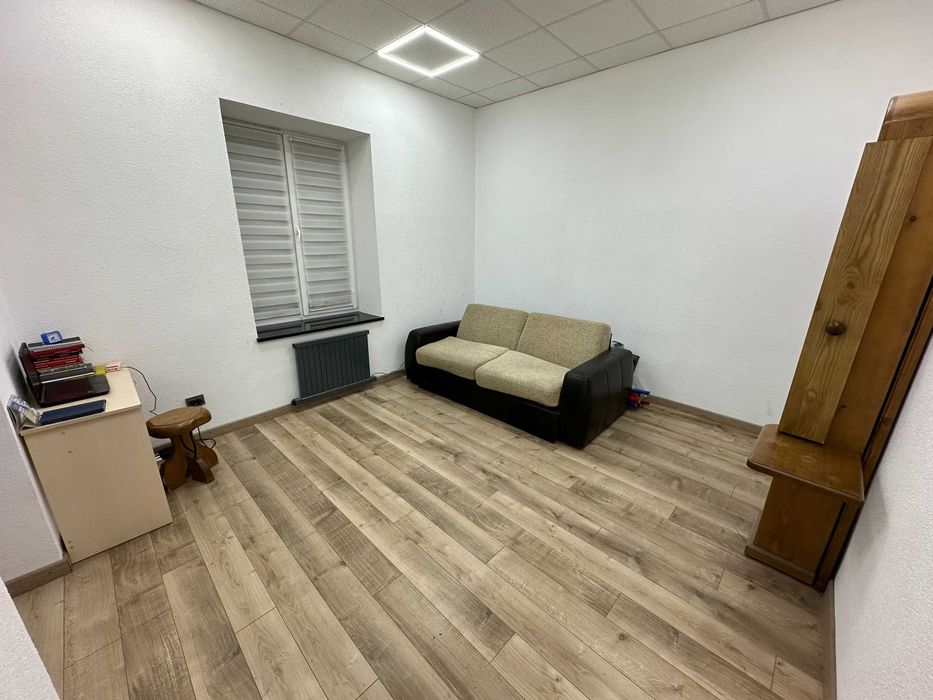 Продаж Квартири/Офісу в центрі міста. Майдан ринок.