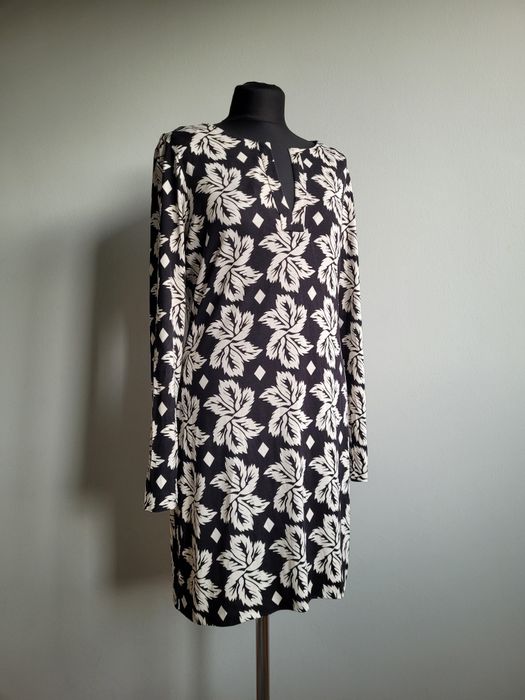 Sukienka elegancka biznesowa 100% jedwab kwiaty Diane von Furstenberg