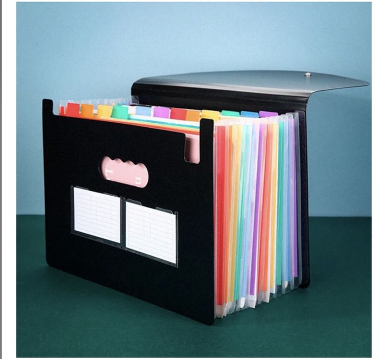 Багатошарова папка для документів формату А4 Чорни