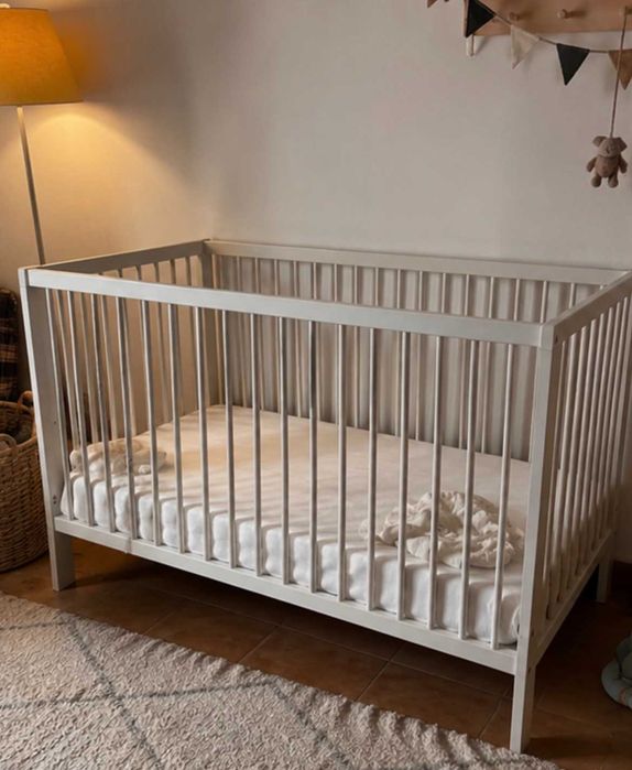 Berço / Cama de bebé com  colchão (60x120 cm)