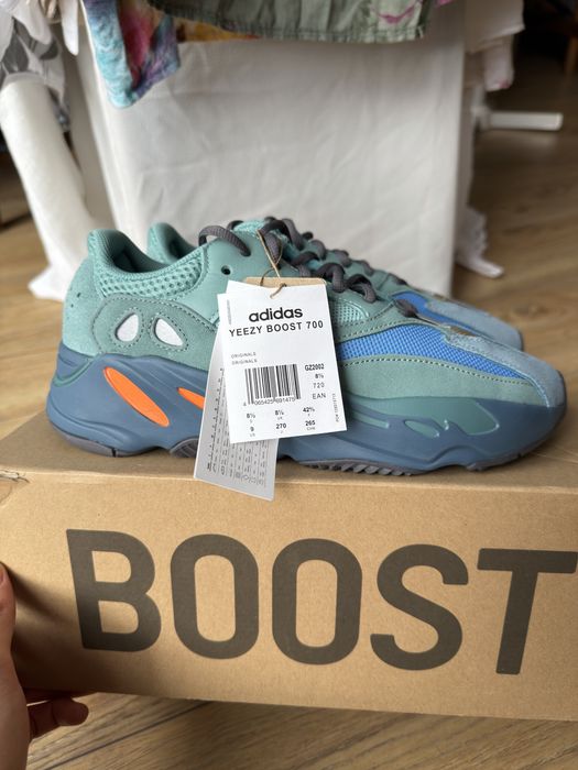 Adidas Yeezy Boost 700 V1 Faded Azure buty sneakersy niebieskie 42 2/3