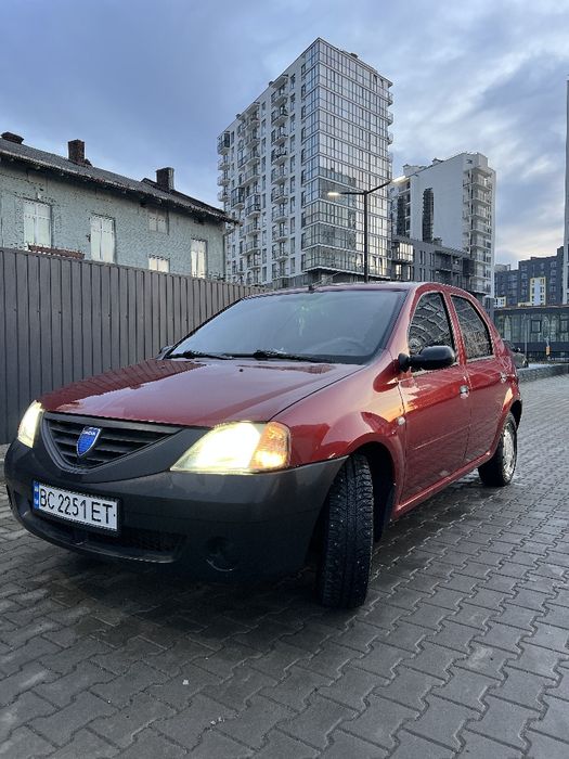 Dacia Logan 2007 року