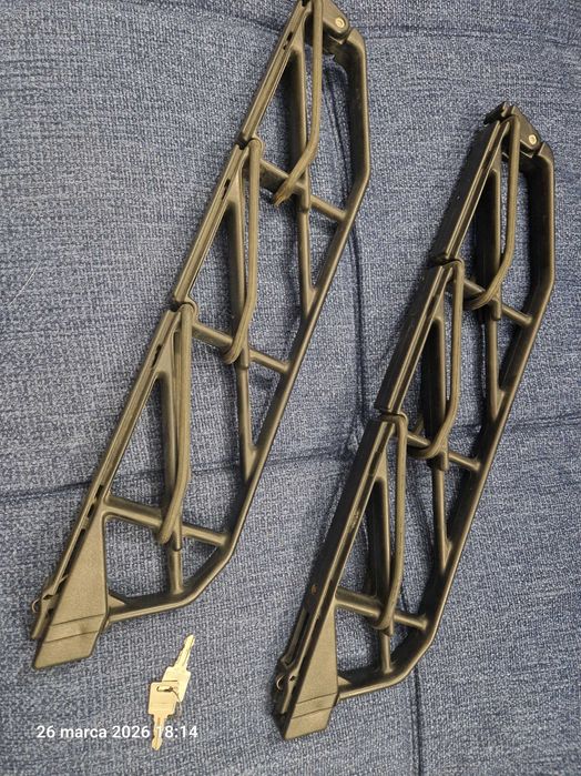 Uchwyt na narty - używany